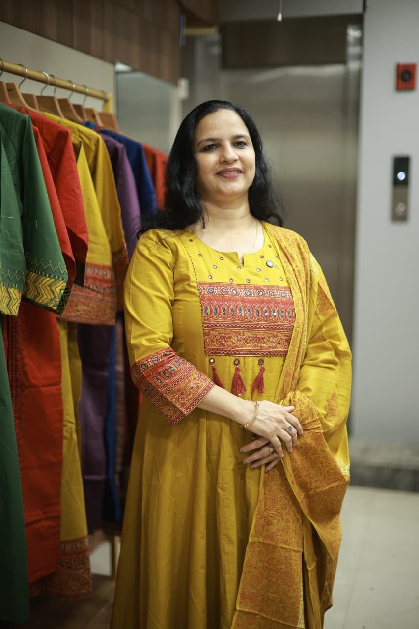 STITCHED COTTON SET(RDCH-ST-383)