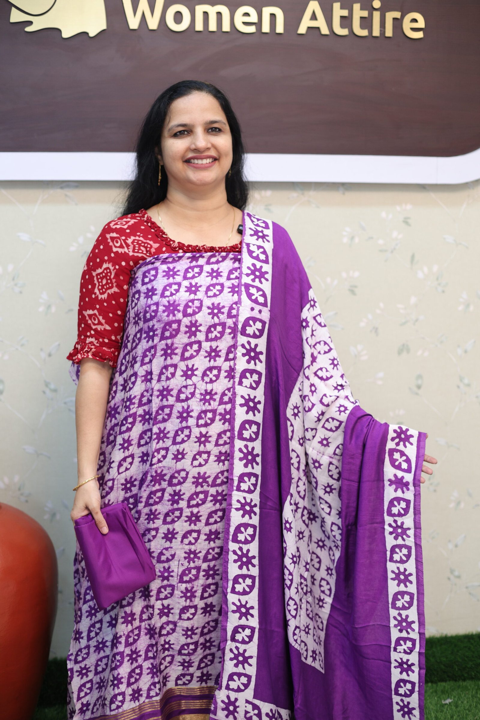 SEMI MODAL SILK PARTY WEAR SETS(RDCH-MD-138) - Image 2