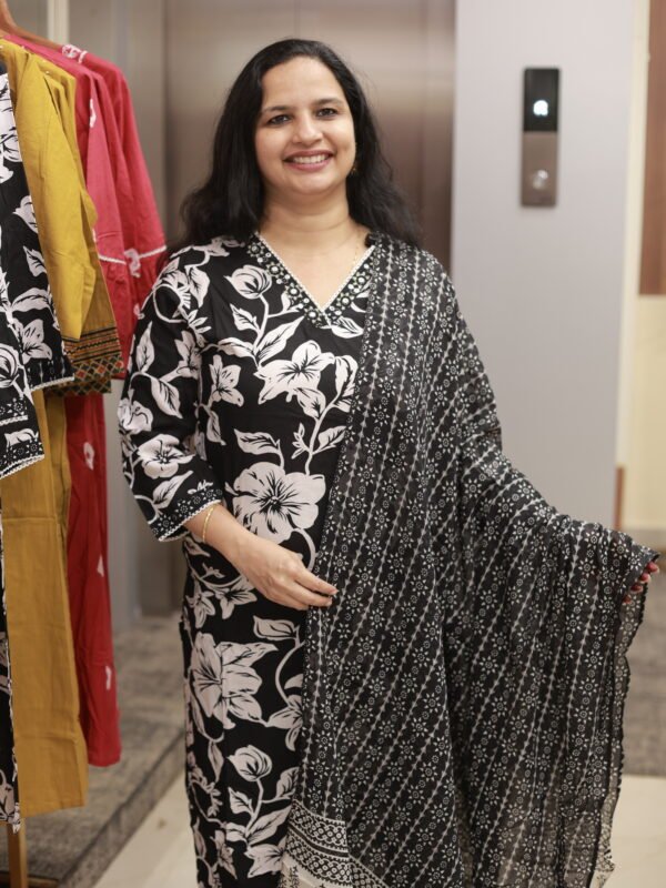 STITCHED COTTON SET (RDCH-ST-230) - Image 2