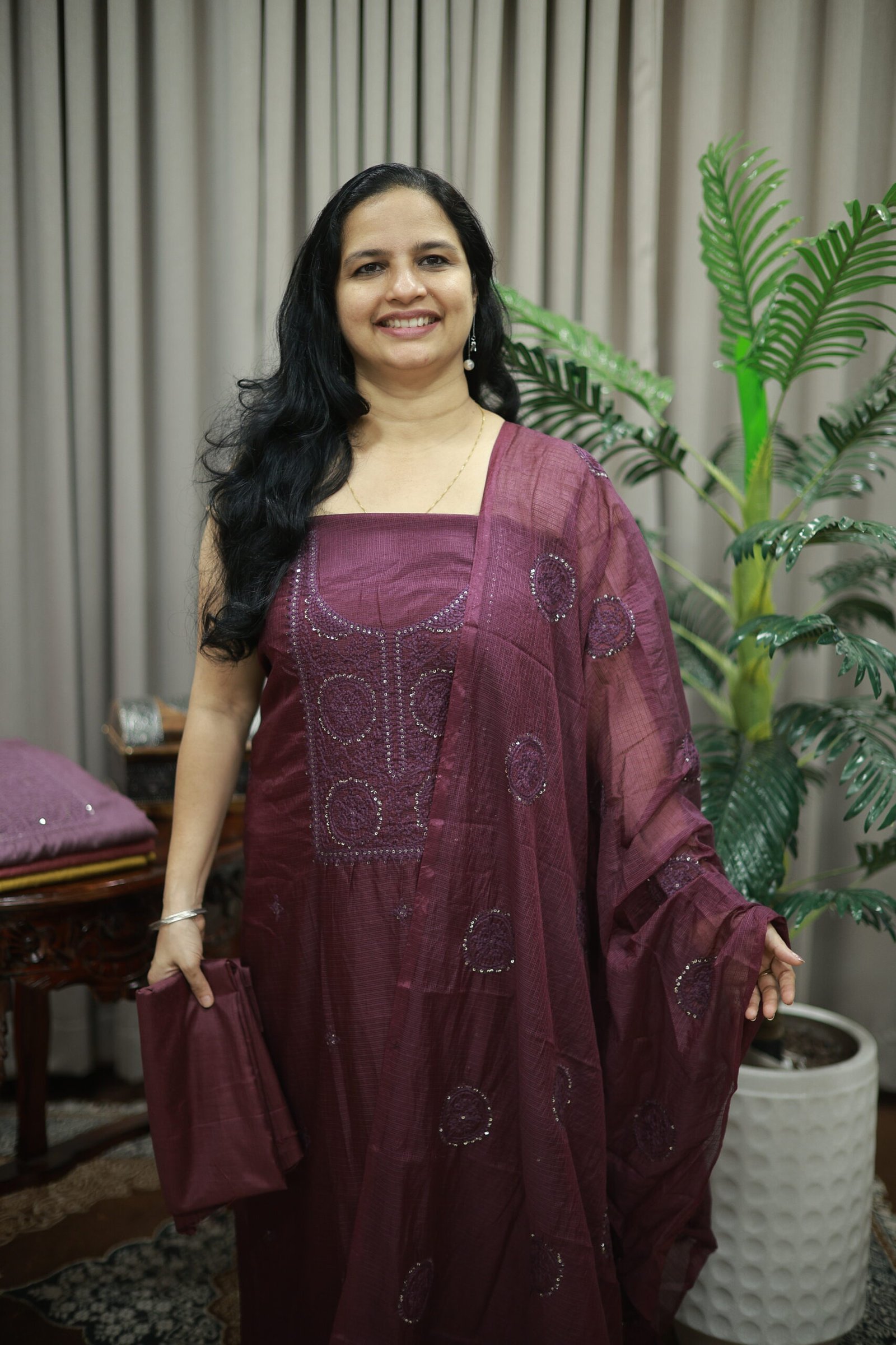 UNSTITCHED NET KOTA SET(RDCH-KT-182)