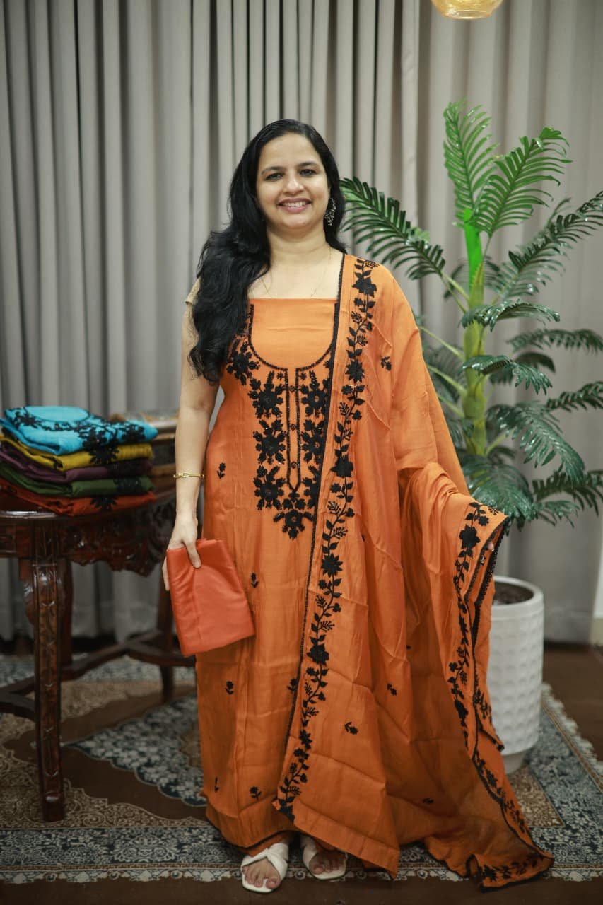 PARTY WEAR SEMI SILK SET(RDCH-SK-525) - Image 2