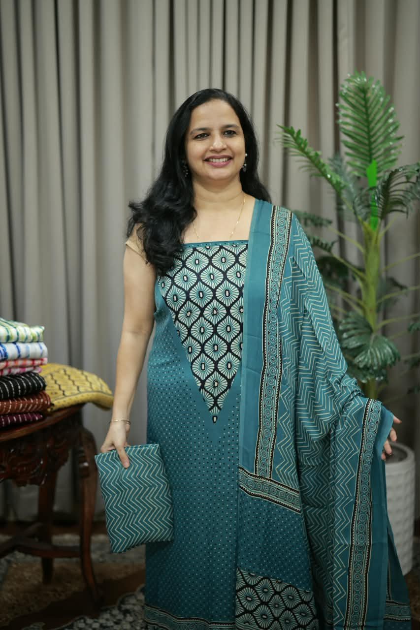 PREMIUM PARTY WEAR MODAL SET(RDCH-MD-222) - Image 2