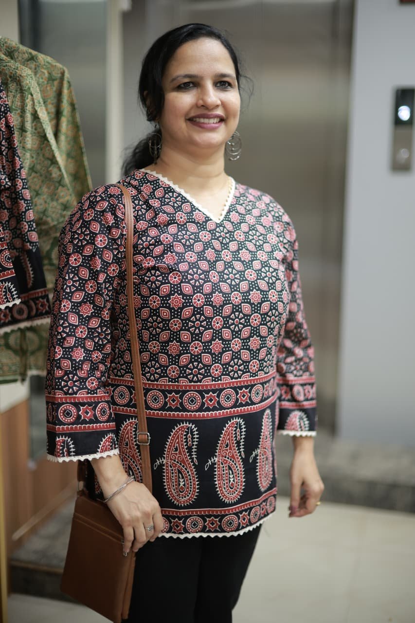 COMFORT SHORT KURTIS (RDKT-157) - Image 3