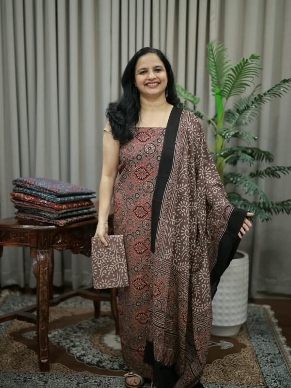 AJRAK PREMIUM COTTON SET (RDCH-CN-3219)