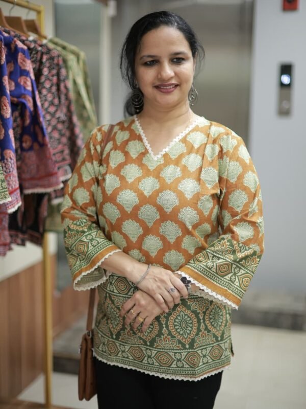 COMFORT SHORT KURTIS (RDKT-160) - Image 2